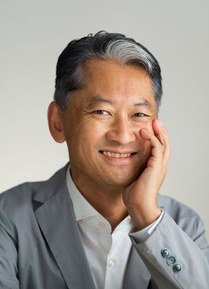 委員長　田中　一雄氏