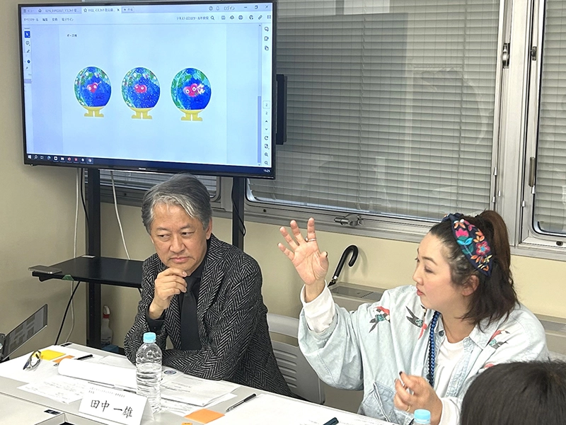 第２回選考委員会の会議の様子1